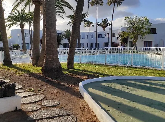 Playa Centro 8 Pensión 3*